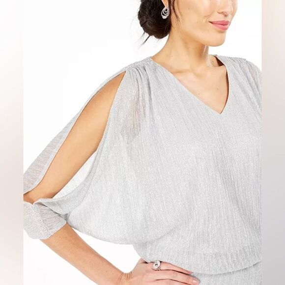 MSK
Split-Sleeve Metallic Blouson Top - Picture 9 of 10